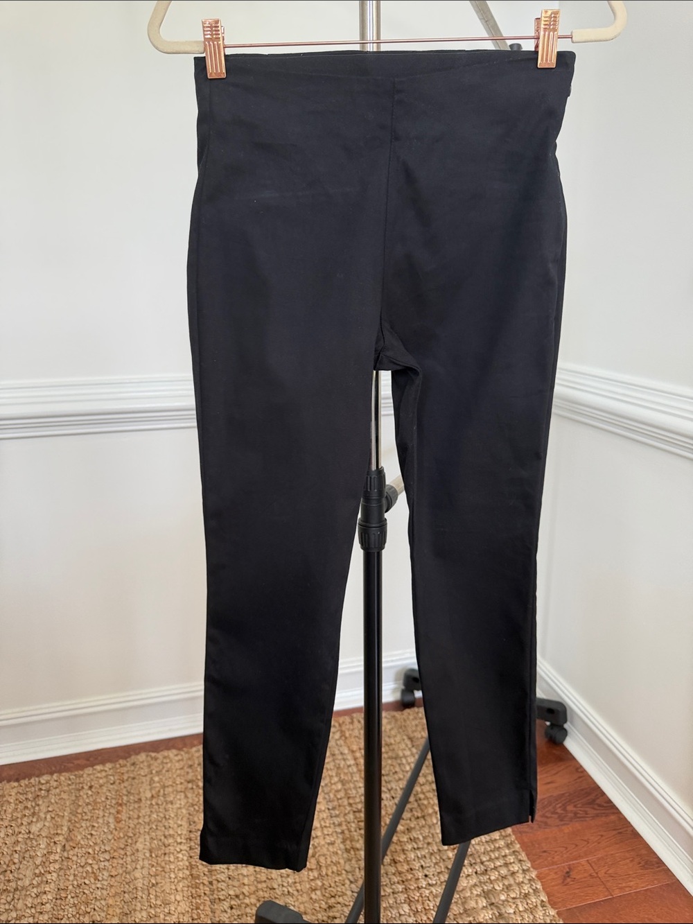 Old Navy Black Cropped Ankle Pants